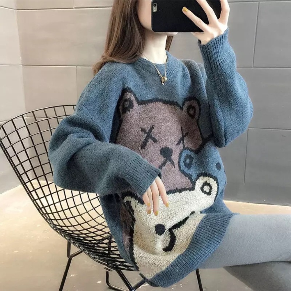 Bear Sweater knit cartoon loose blue long sleeve Kawaii cartoon NWT NEW
